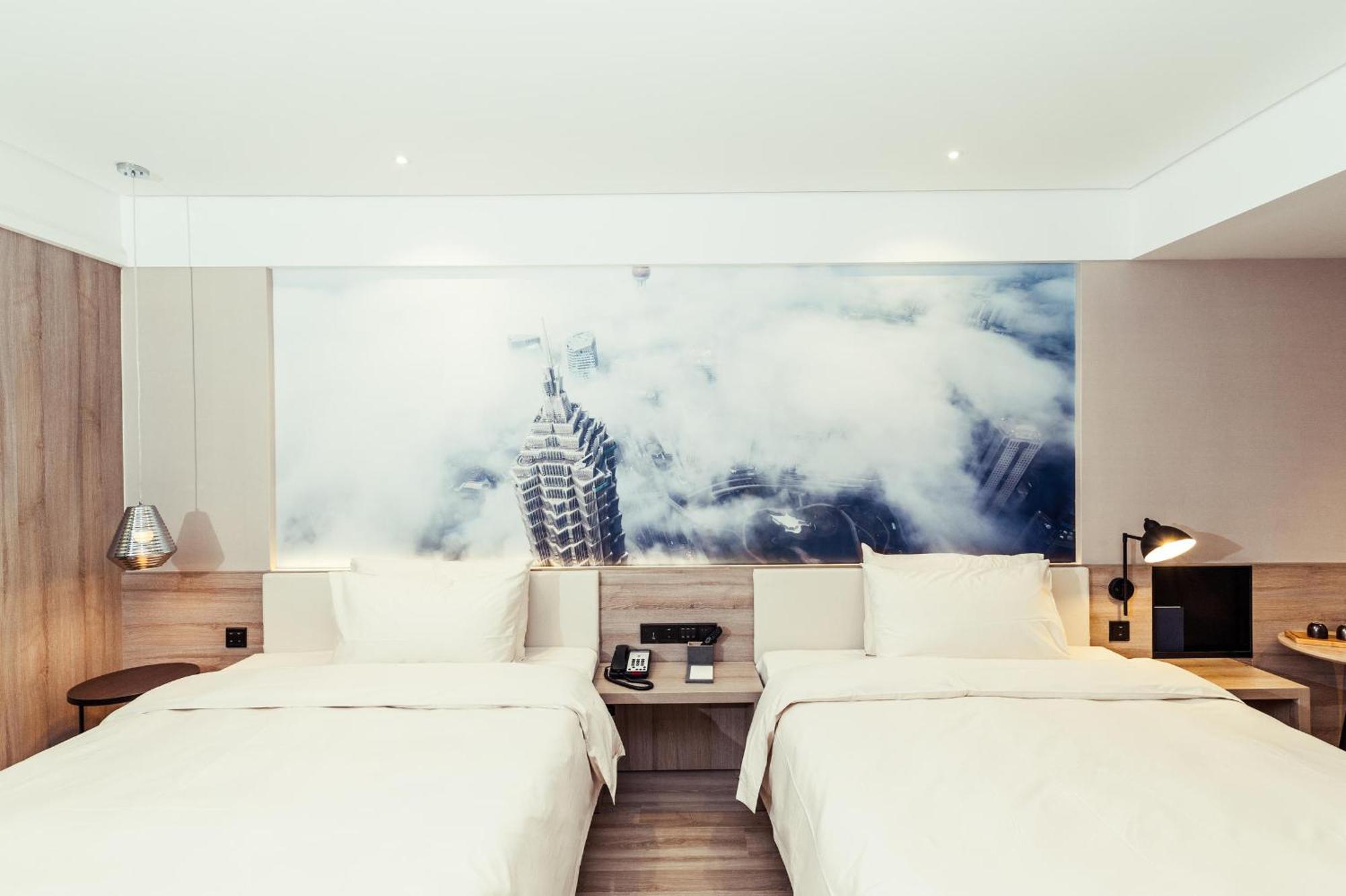 Atour Hotel Shanghai Pudong Airport エクステリア 写真